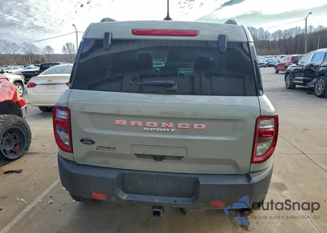 2021 Ford Bronco Sport Big Bend z USA, uszkodzony, nr VIN 3FMCR9B6XMRA43349